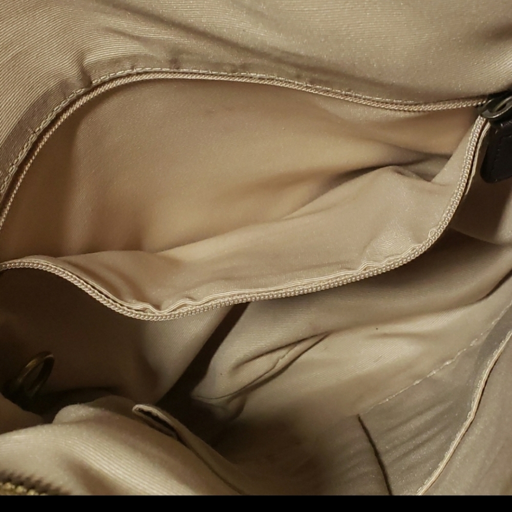 The Signature Coach Purse - Picture 6 of 8
